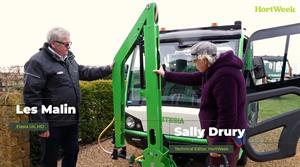 Etesia UK MD Les Malin and HortWeek technical editor Sally Drury